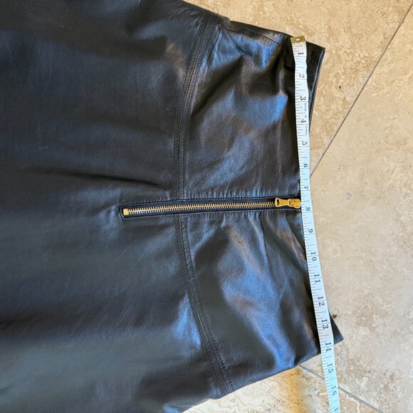 Milly Black Leather miniskirt, size small - Picture 4 of 6